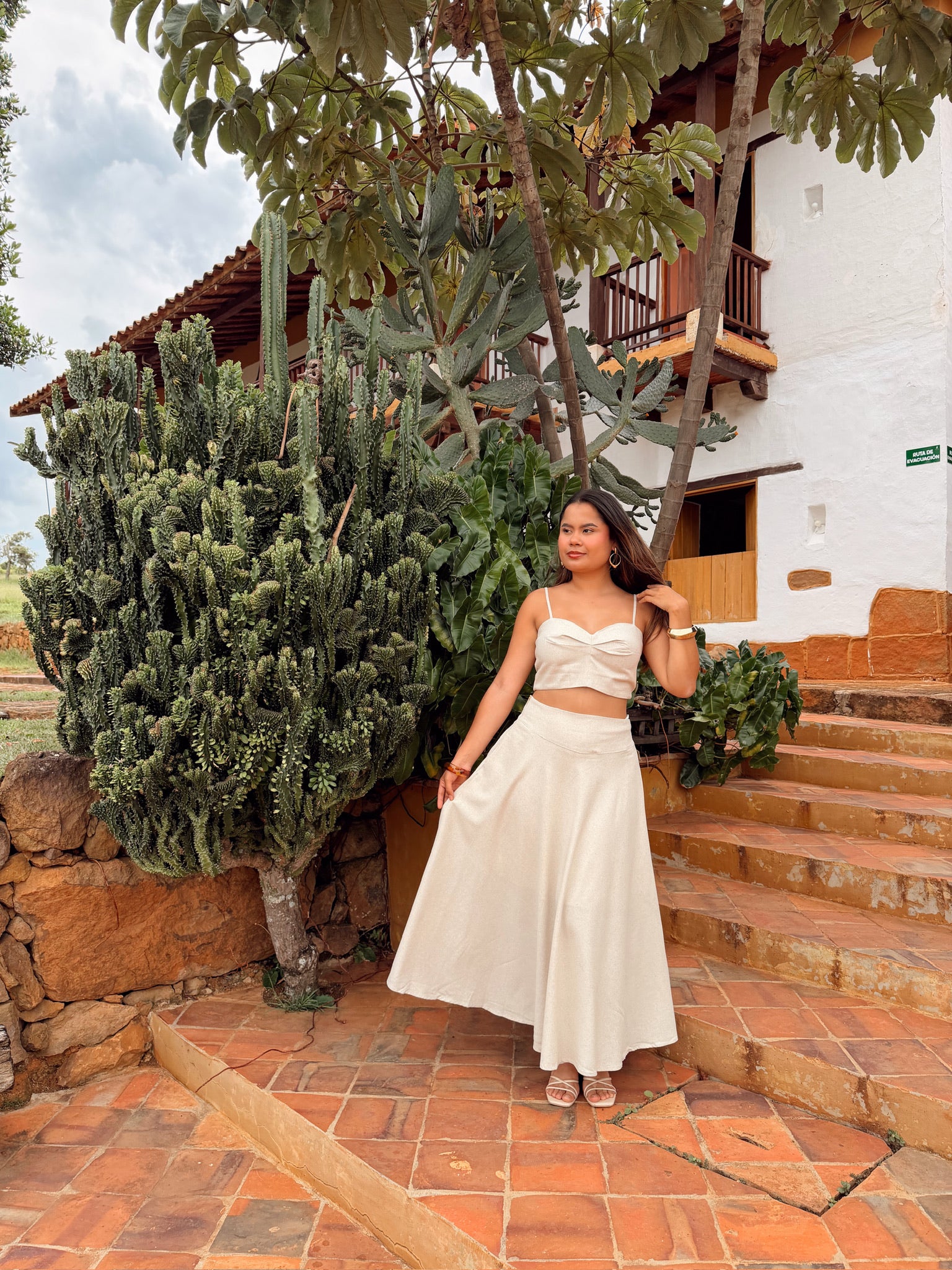 SET JULIANE EN LINO NATURAL