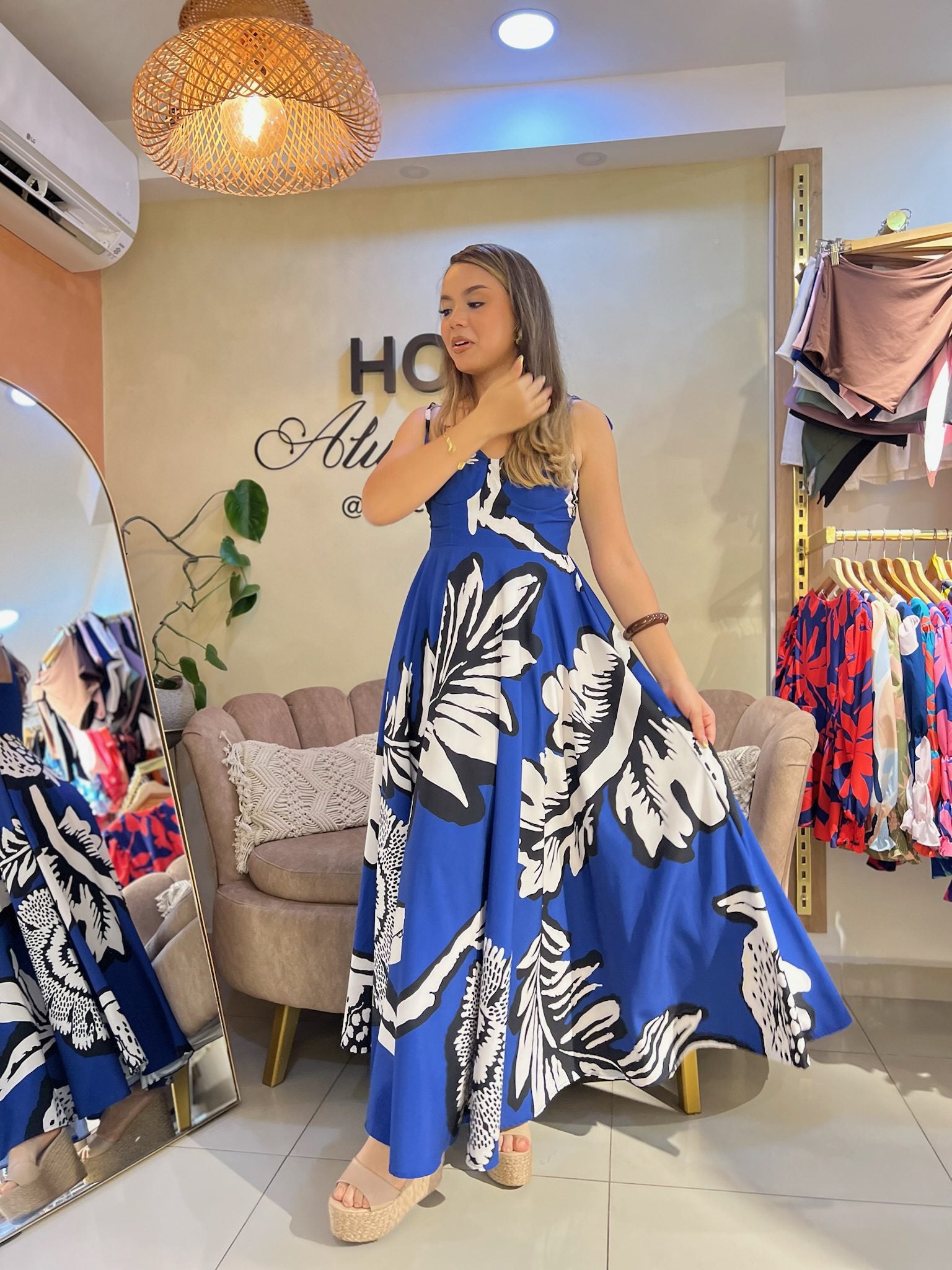 VESTIDO LOURDES