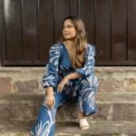 ENTERIZO ALISON ESTAMPADO AZUL ABSTRACTO