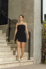 ENTERIZO FALDA SHORT VALENTINA NEGRO - Imagen 4