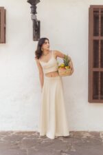 SET EMILIA EN LINO CRUDO